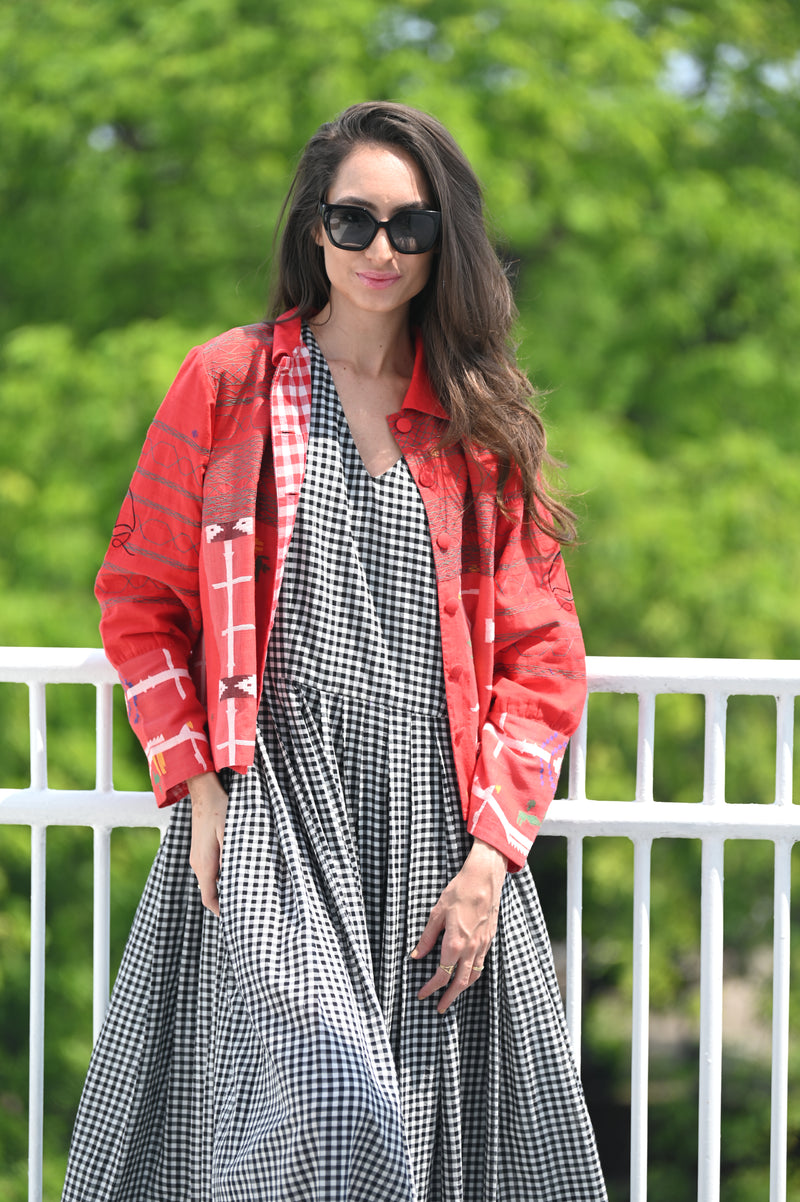 Effortlessly refined styles for celebrating
